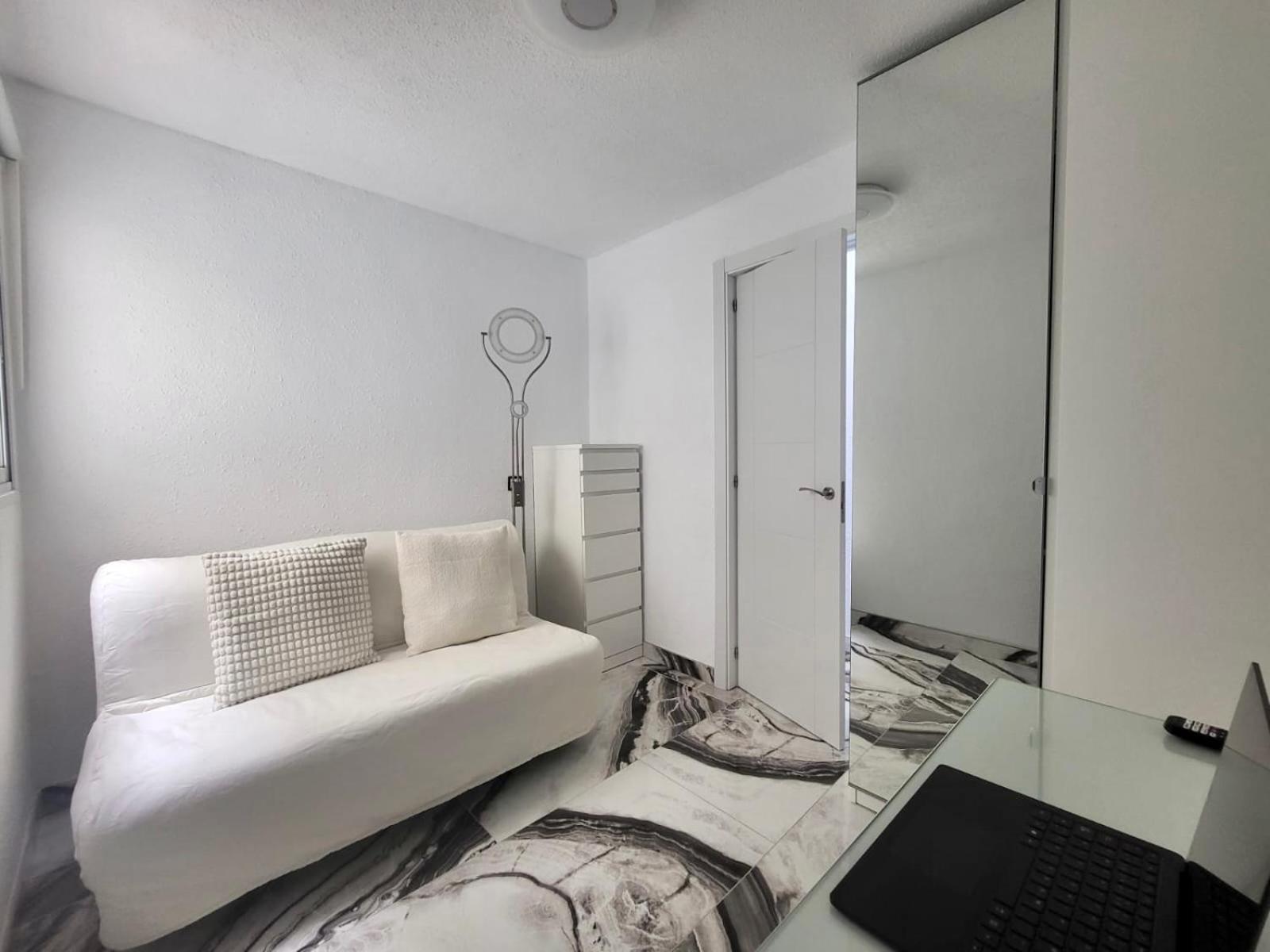 2 Bedrooms Flat + Balcony + Parking At Las Canteras Beach Las Palmas de Gran Canaria Dış mekan fotoğraf